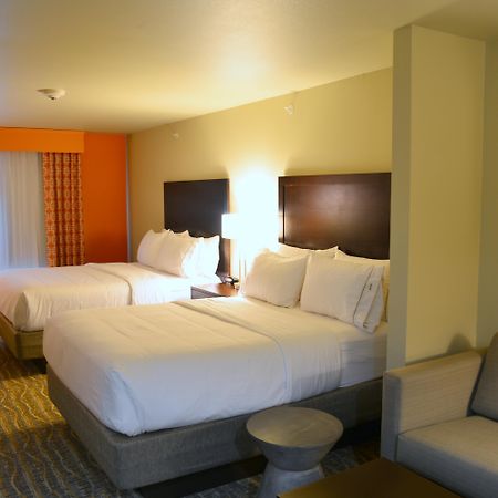 Holiday Inn Express Tomball By Ihg Εξωτερικό φωτογραφία