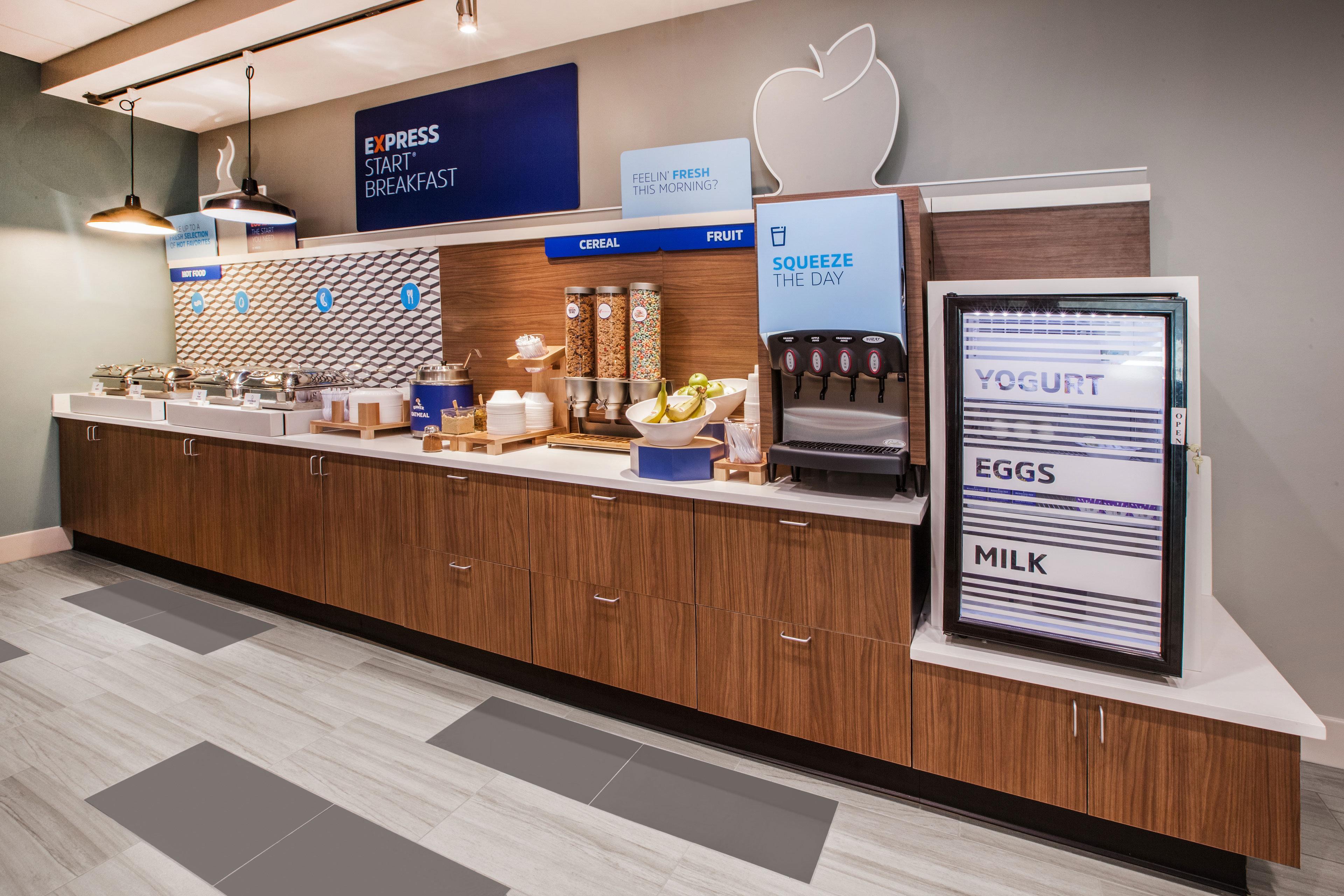 Holiday Inn Express Tomball By Ihg Εξωτερικό φωτογραφία