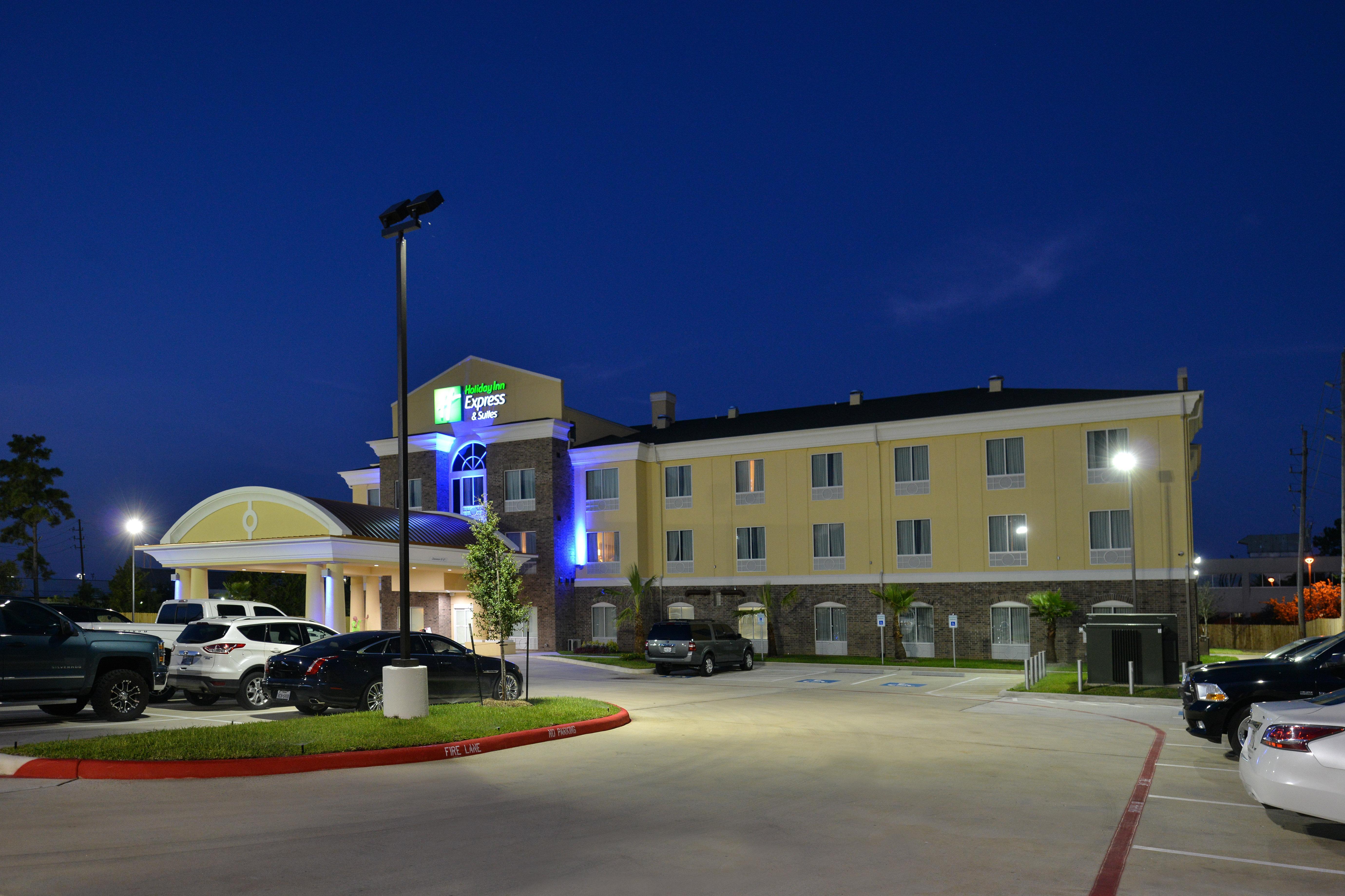 Holiday Inn Express Tomball By Ihg Εξωτερικό φωτογραφία