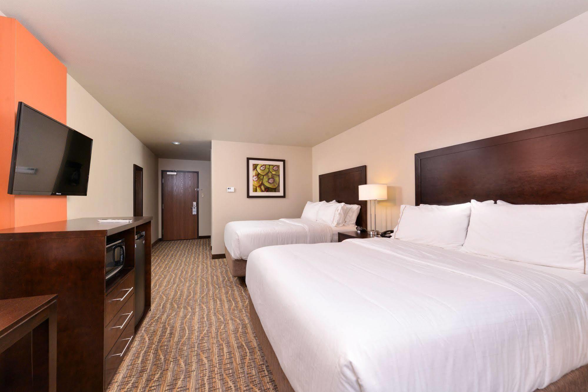 Holiday Inn Express Tomball By Ihg Εξωτερικό φωτογραφία